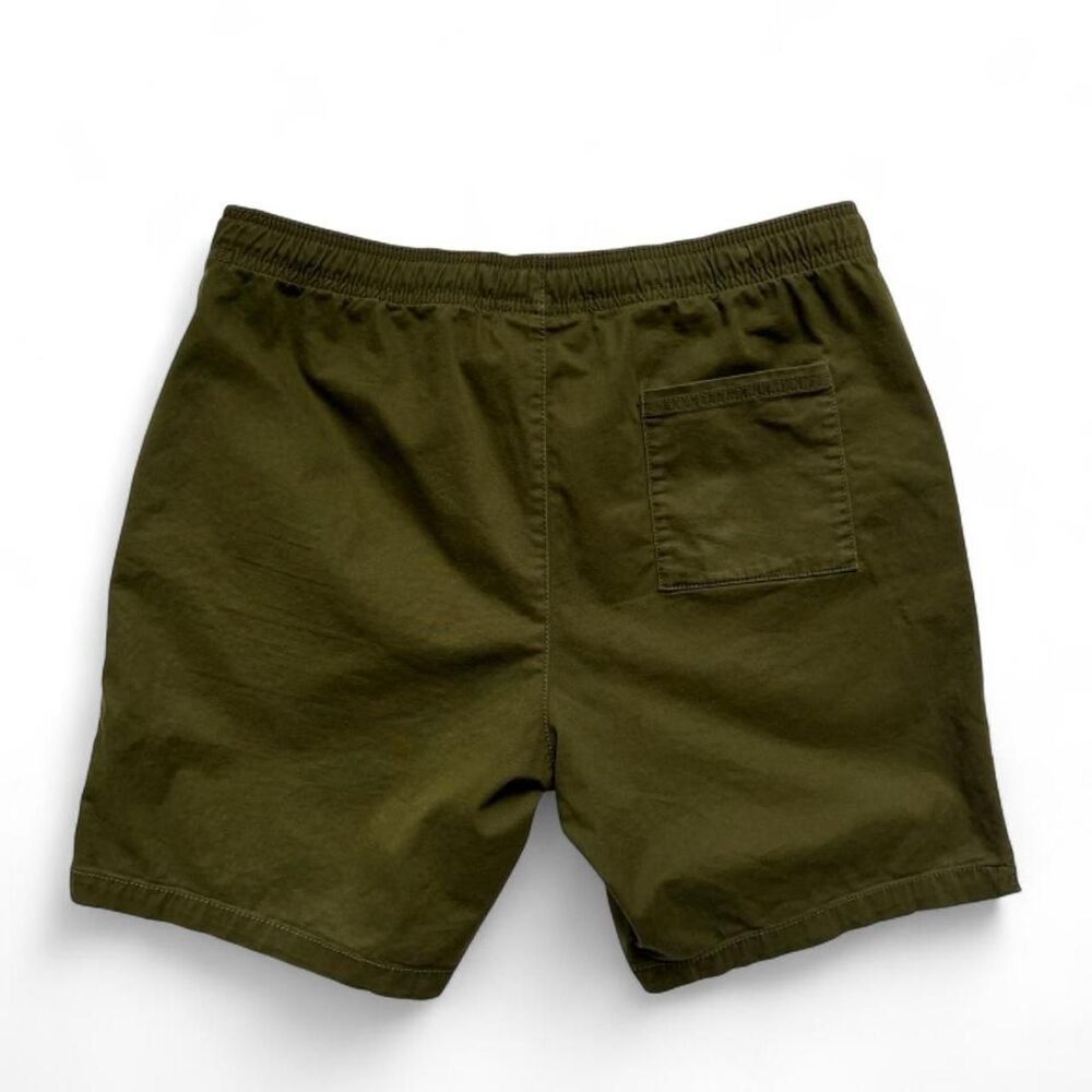 Men's Shorts Size Medium - Picture 4 of 9